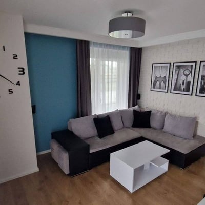 Alquiler de un acogedor apartamento de 3 habitaciones, 59 m², Psie Pole, Breslavia, Polonia